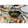 Staub Specialties | Wok üvegfedővel 30 cm | kerek | öntöttvas | sötétkék