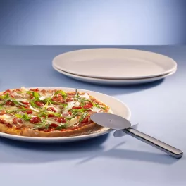 Pizzatányérok 32-34 cm és tálalók, pizzasütőkő